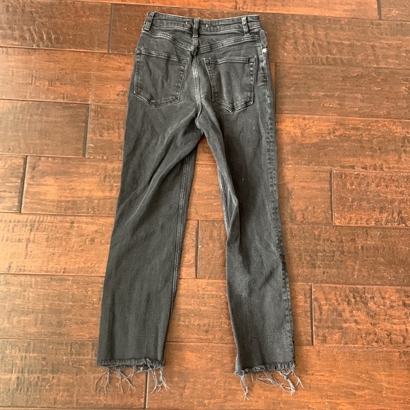 EUC Free People We The Free Black Denim Distressed Jeans Size 28 S 6 - Picture 2 of 3
